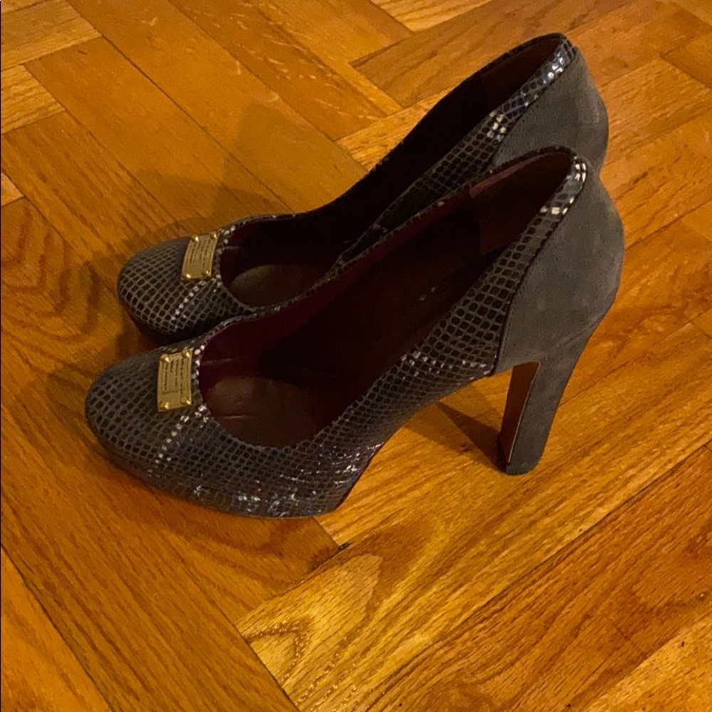 HP 🎉 Marc by Marc Jacobs heels